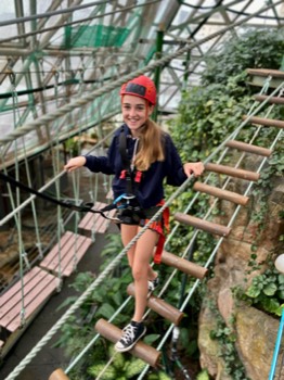 Indoor rope climb - Chels